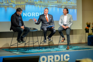 P1618527
